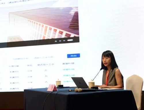 共筑未來 全國建筑勞務(wù)用工研討會(huì)暨建筑工人實(shí)名制管理現(xiàn)場(chǎng)觀摩會(huì)在邕召開